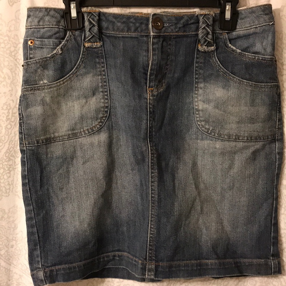 An Arizona Jean skirt.